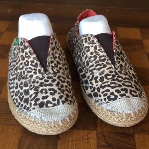 Sanuk leopard espadrilles